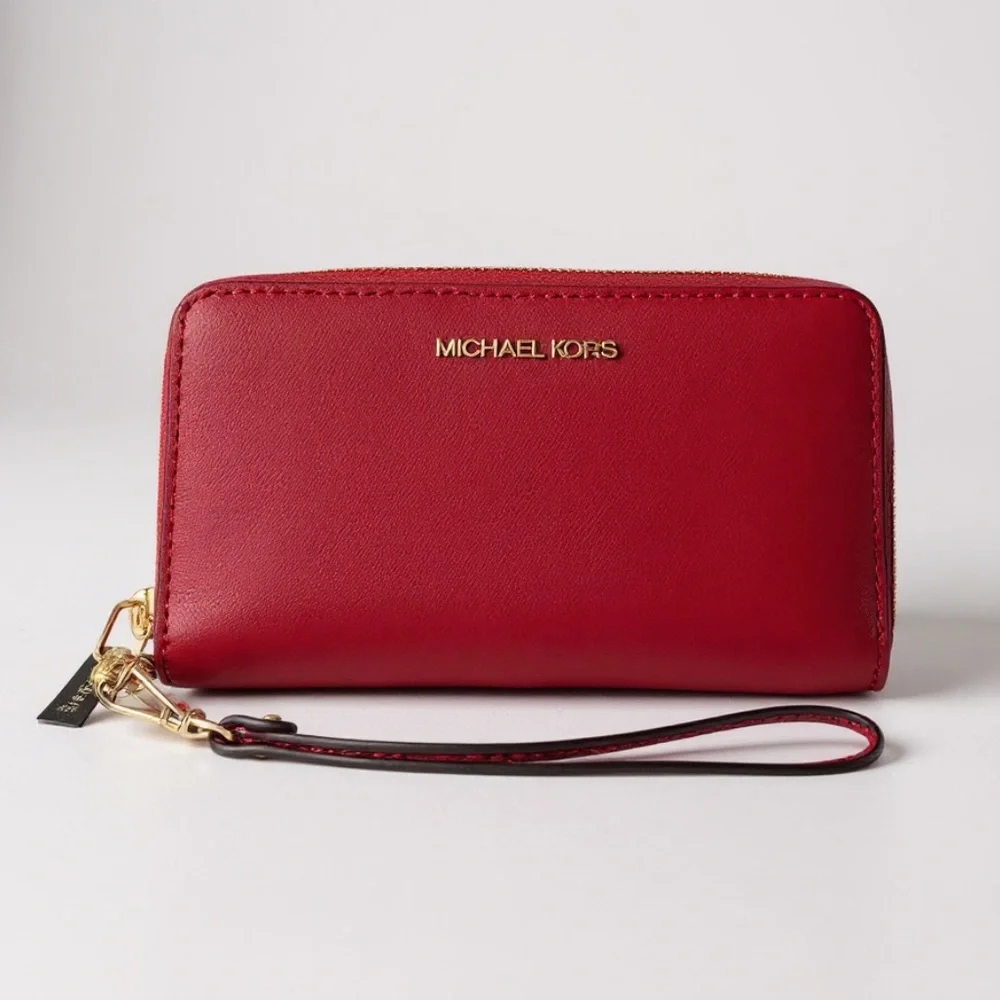 NWT Michael Kors Scarlet Wristlet Saffiano Large Zip Wallet
